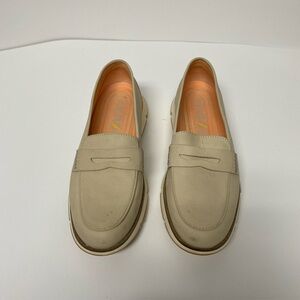 Zerogrand Loafers Women’s Brazilian Sand shoes Size 6 1/2